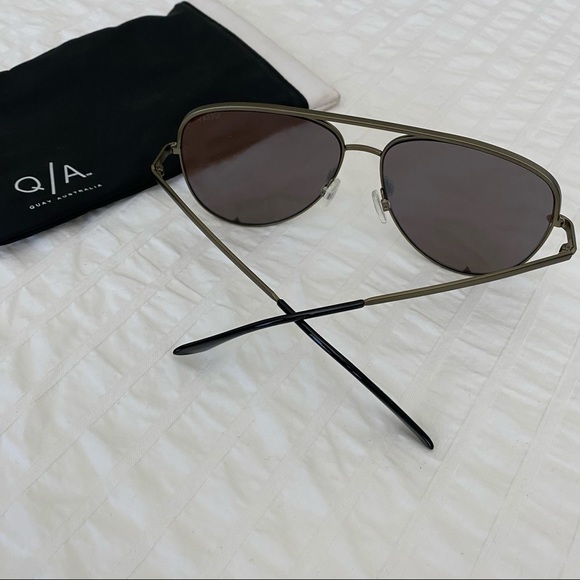 Quay High Key - Olive - Picture 2 of 2